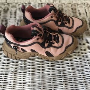 Zara hiking sneaker